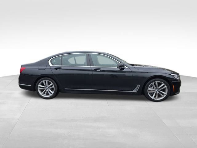 Used 2016 BMW 750i xDrive image 11