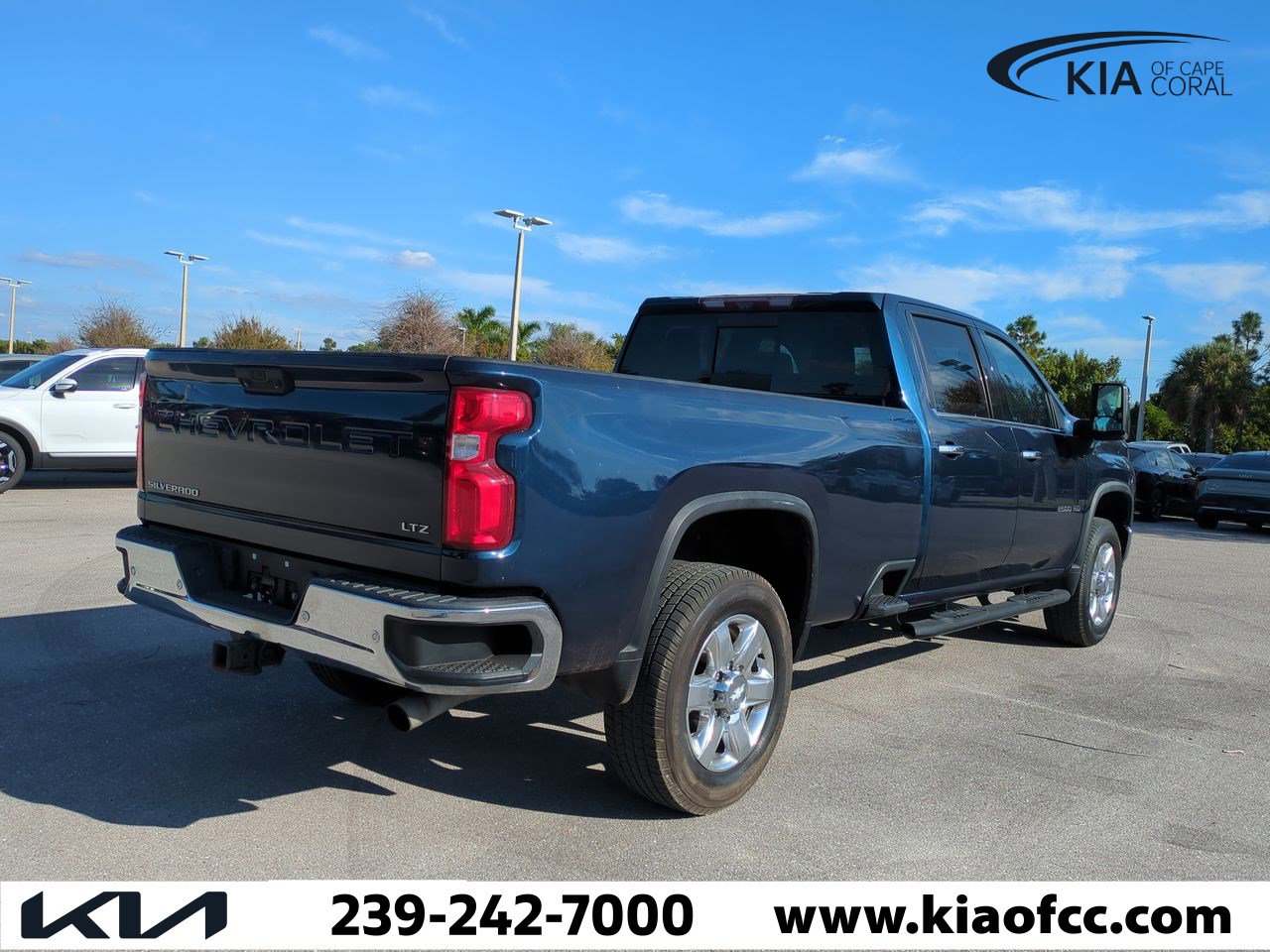 Used 2020 Chevrolet Silverado 2500 LTZ w/ LTZ Premium Package image 5