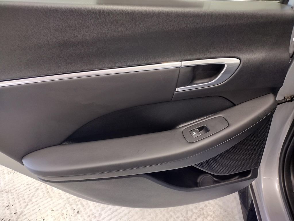 Certified 2023 Hyundai Sonata SEL w/ Cargo Package image 26