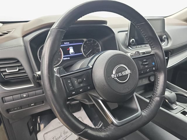 Used 2022 Nissan Rogue SV w/ SV Premium Package FWD image 16