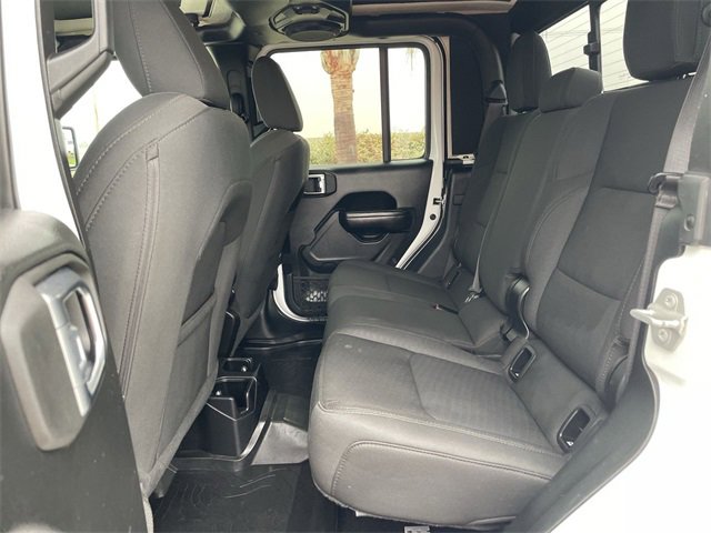 Used 2021 Jeep Gladiator Sport image 24