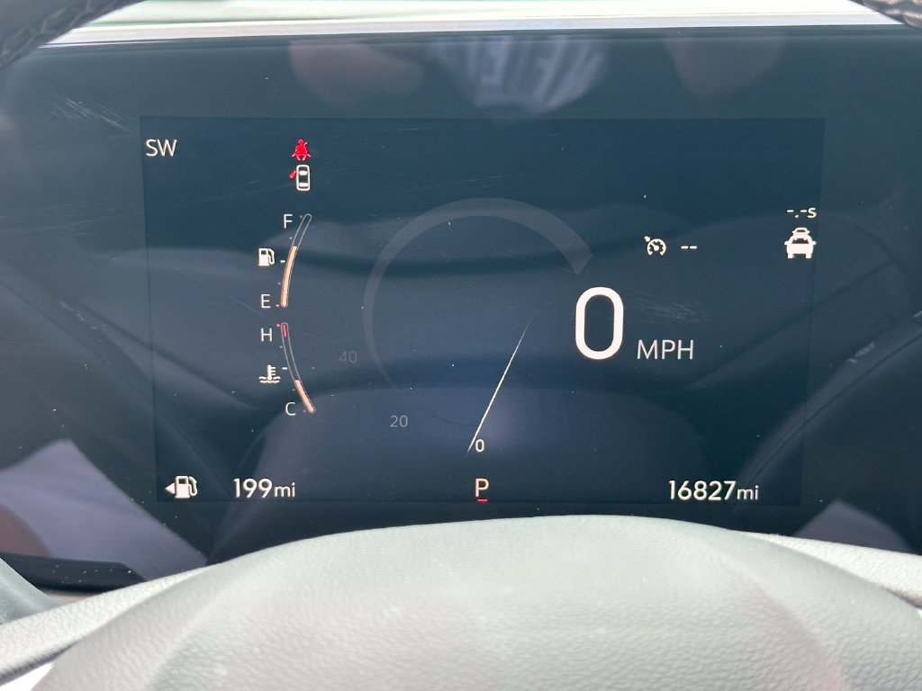 Used 2024 Buick Encore GX Sport Touring FWD image 31