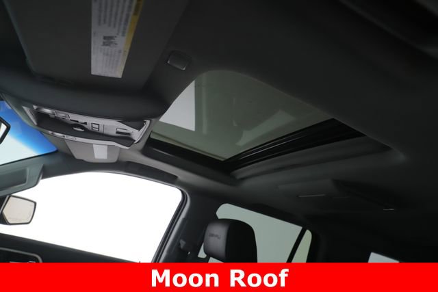 Used 2018 GMC Yukon Denali w/ Denali Ultimate Package AWD/4WD image 19