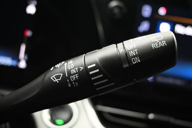 Used 2026 Chevrolet Trax LT FWD image 24