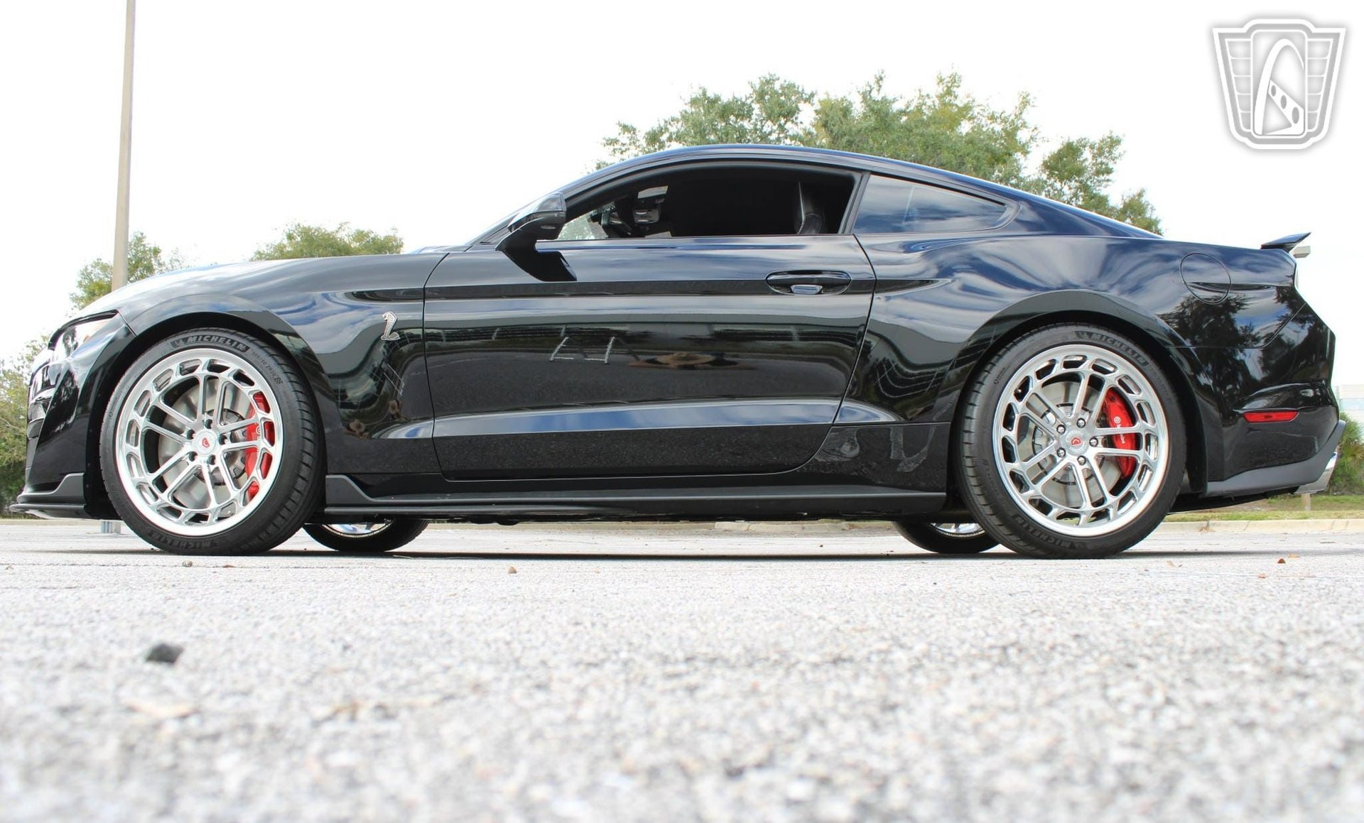 Used 2020 Ford Mustang Shelby GT500 w/ Technology Package image 34