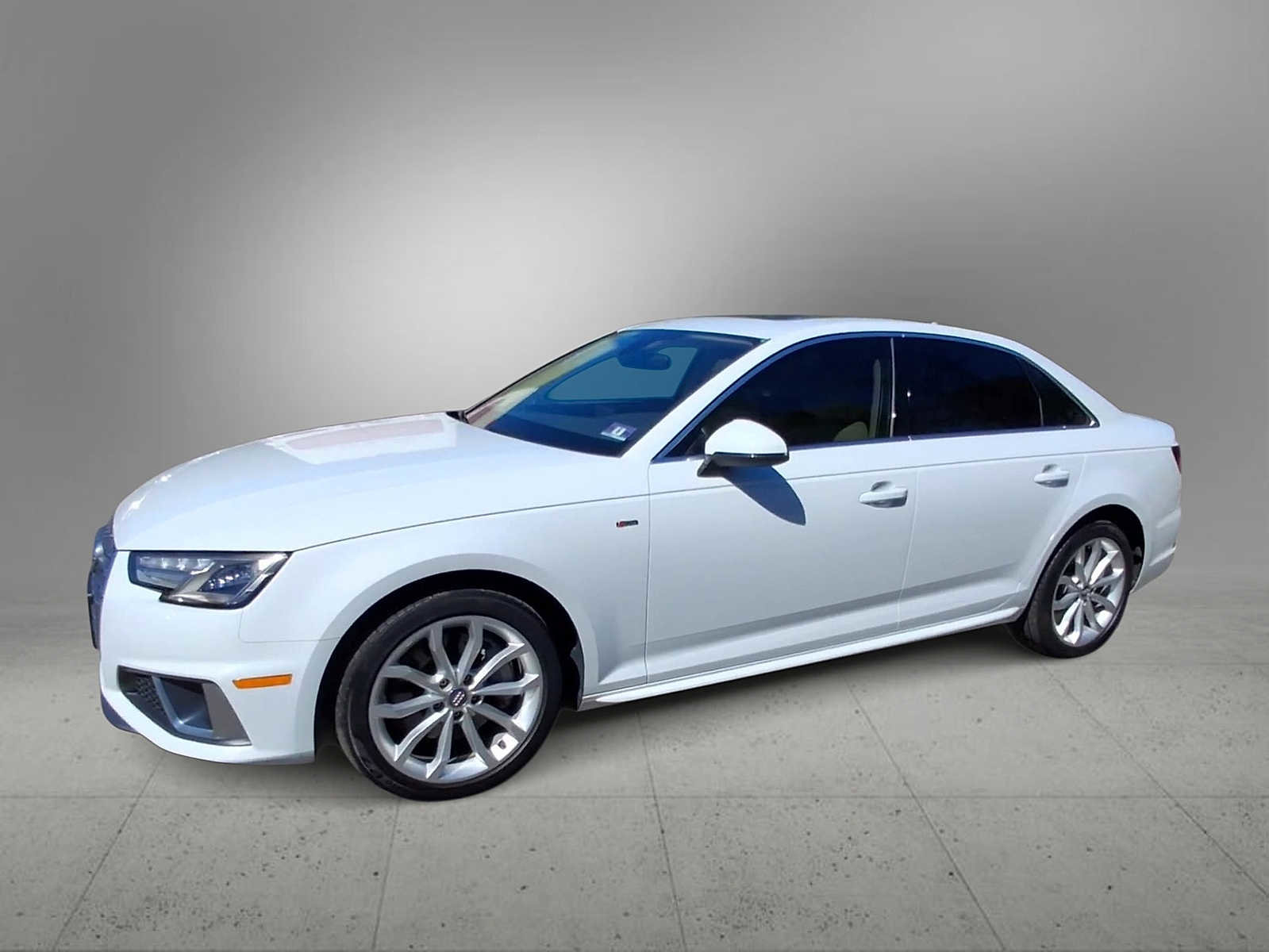 Used 2019 Audi A4 2.0T Premium w/ Convenience Package AWD/4WD image 4