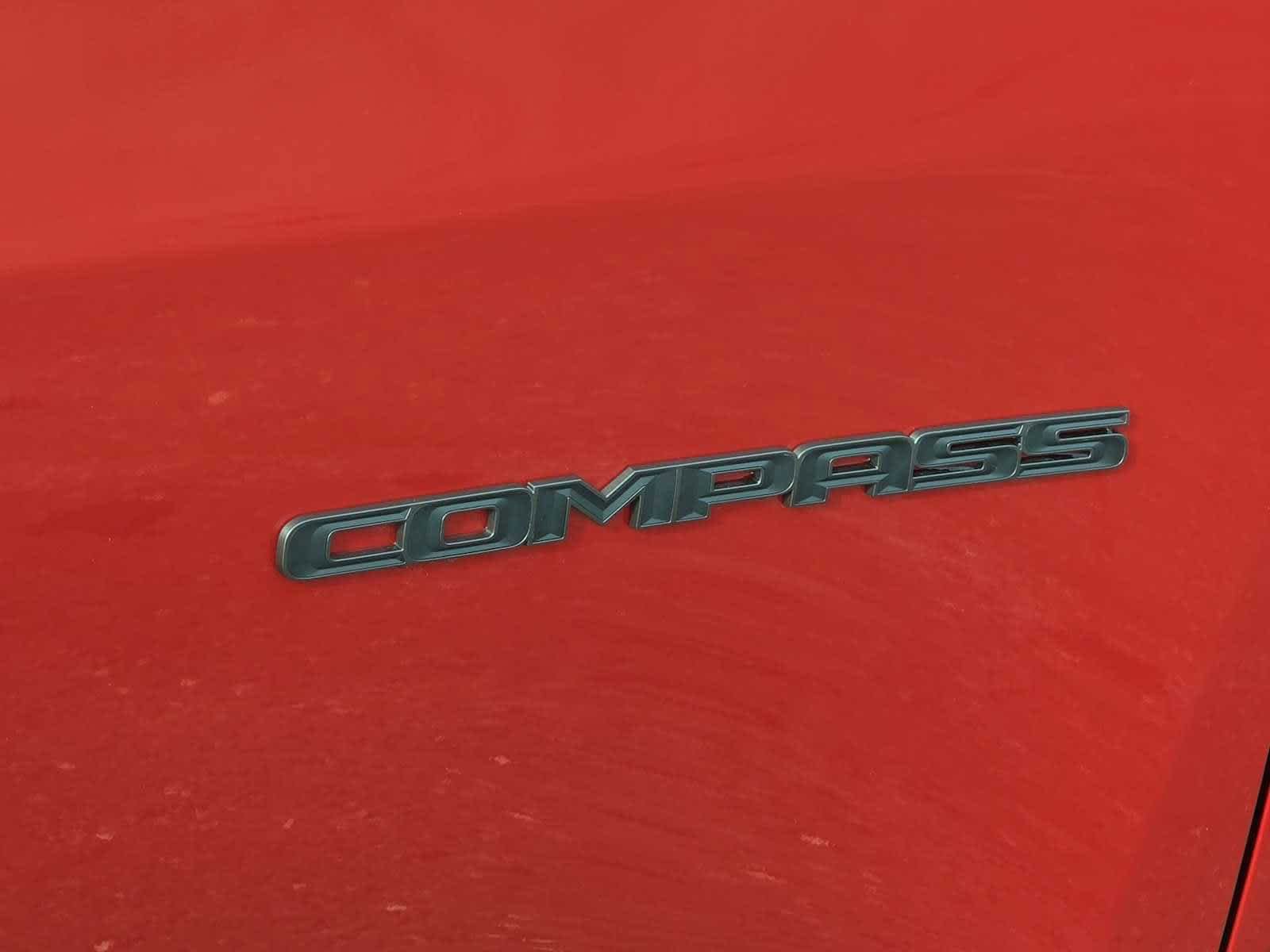 New 2026 Jeep Compass Latitude AWD/4WD image 21