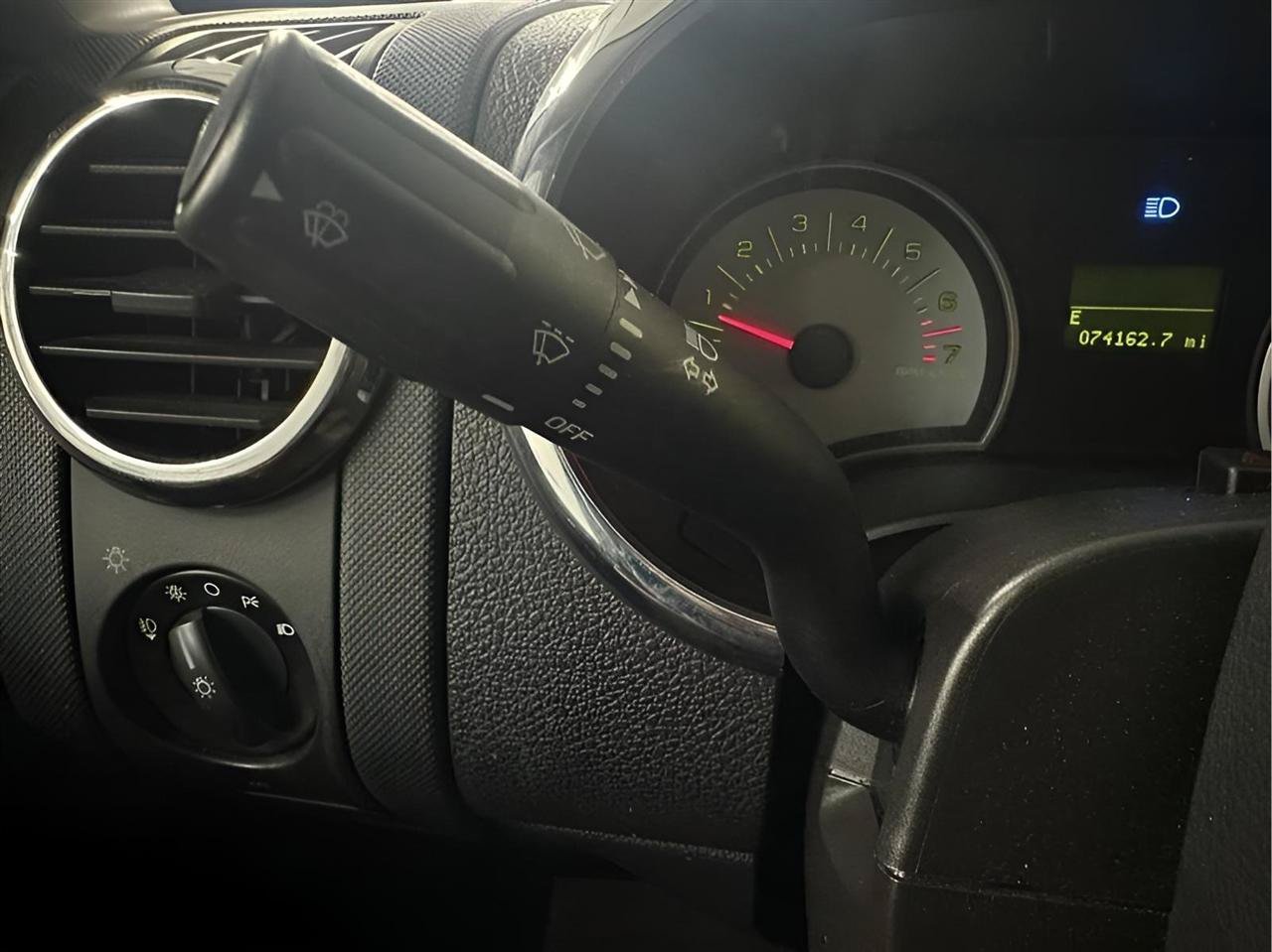 Used 2007 Ford Explorer Sport Trac Limited AWD/4WD image 19