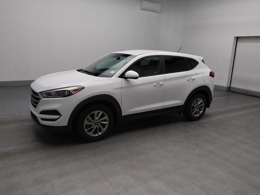 Used 2018 Hyundai Tucson SE w/ Cargo Package image 2