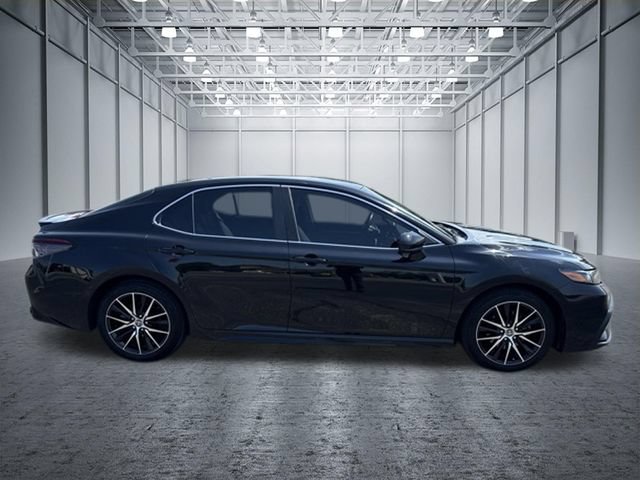 Certified 2021 Toyota Camry SE FWD image 6