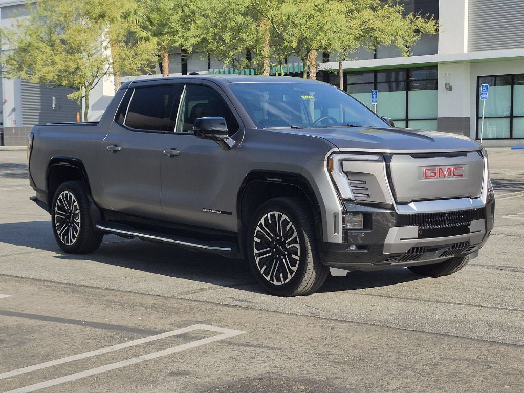 Used 2026 GMC Sierra EV Denali AWD/4WD image 5