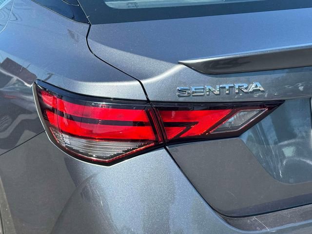 Used 2023 Nissan Sentra SR w/ Electronics Package FWD image 11