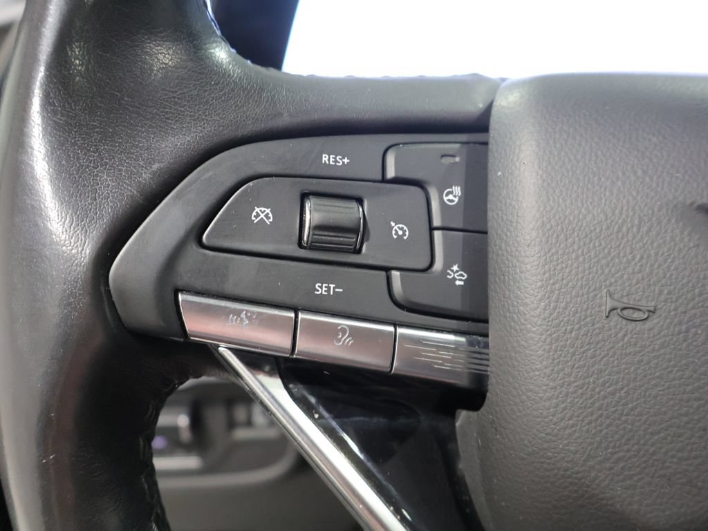 Used 2023 Cadillac Escalade Sport w/ Touring Package AWD/4WD image 43