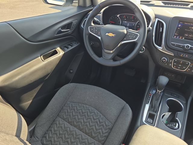 Certified 2024 Chevrolet Equinox LT w/ LPO, Floor Liner Package FWD image 15