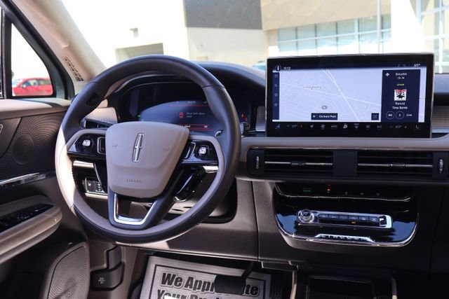 Used 2023 Lincoln Corsair AWD w/ Equipment Group 101A image 22