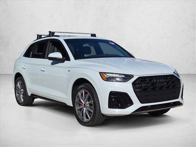 Used 2024 Audi Q5 e Premium Plus w/ Premium Plus Package AWD/4WD image 3