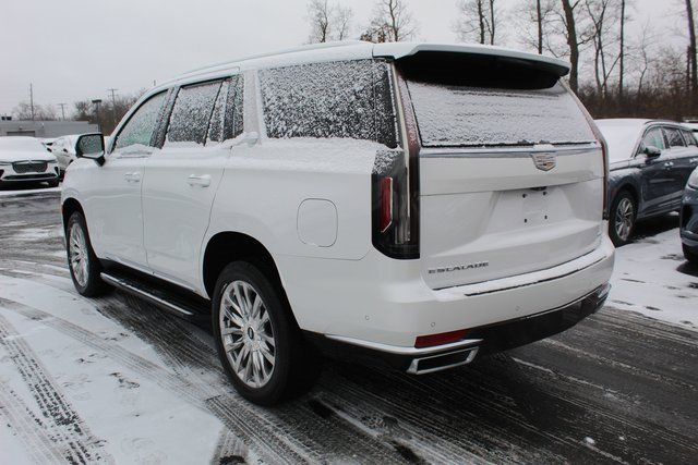 Used 2022 Cadillac Escalade Premium Luxury image 5