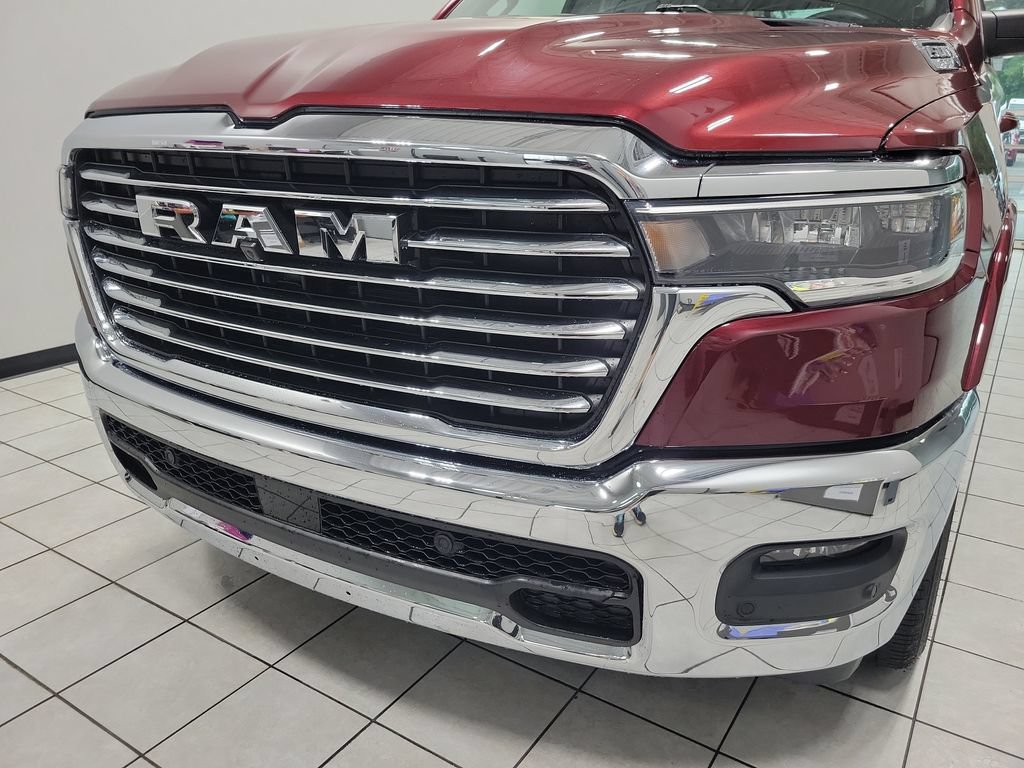 Used 2025 RAM 1500 Laramie AWD/4WD image 30