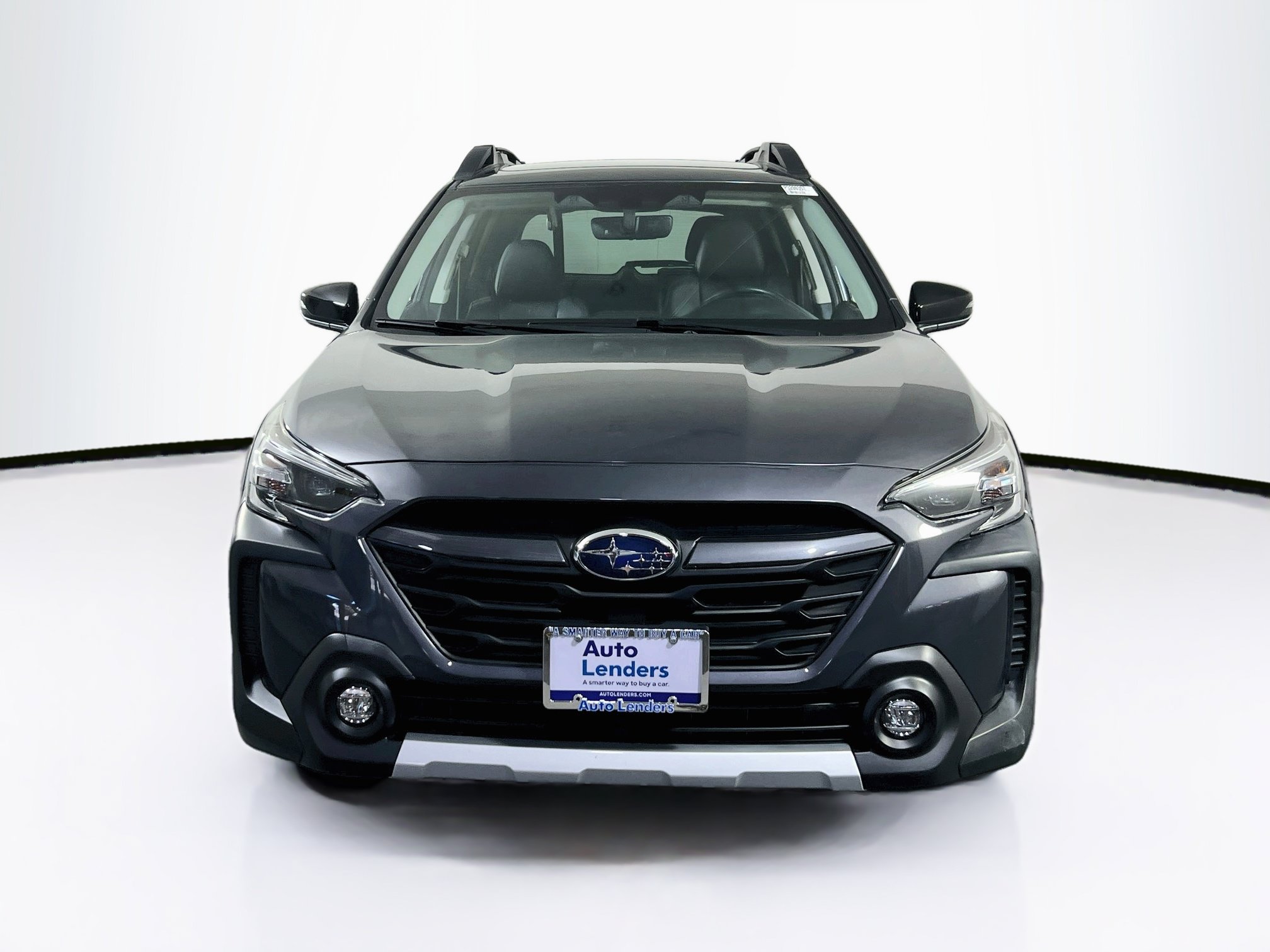 Used 2023 Subaru Outback Limited AWD/4WD image 2