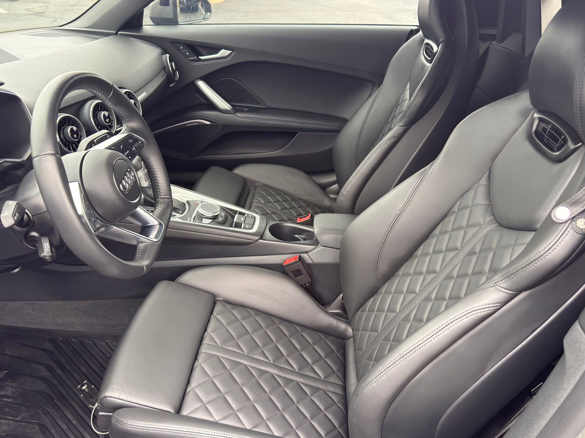 Used 2023 Audi TT 2.0T w/ 19" Wheel Package image 9