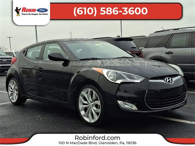 Used 2013 Hyundai Veloster w/ Style Pkg image 1