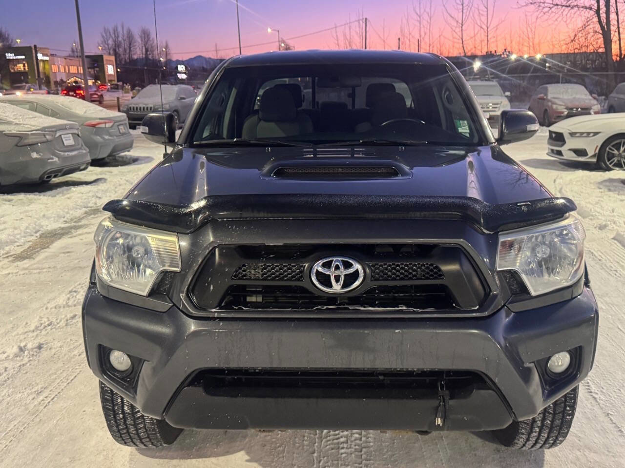 Used 2015 Toyota Tacoma PreRunner w/ TRD Sport Package image 9