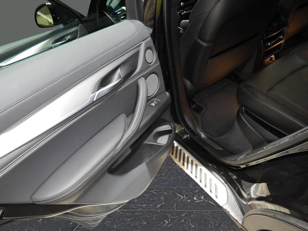 Used 2018 BMW X6 xDrive35i image 21