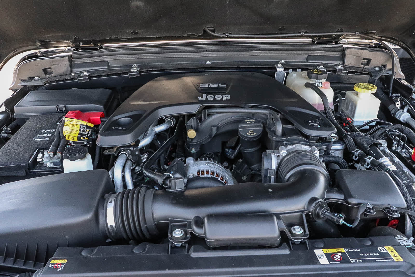 Used 2021 Jeep Gladiator Sport AWD/4WD image 34