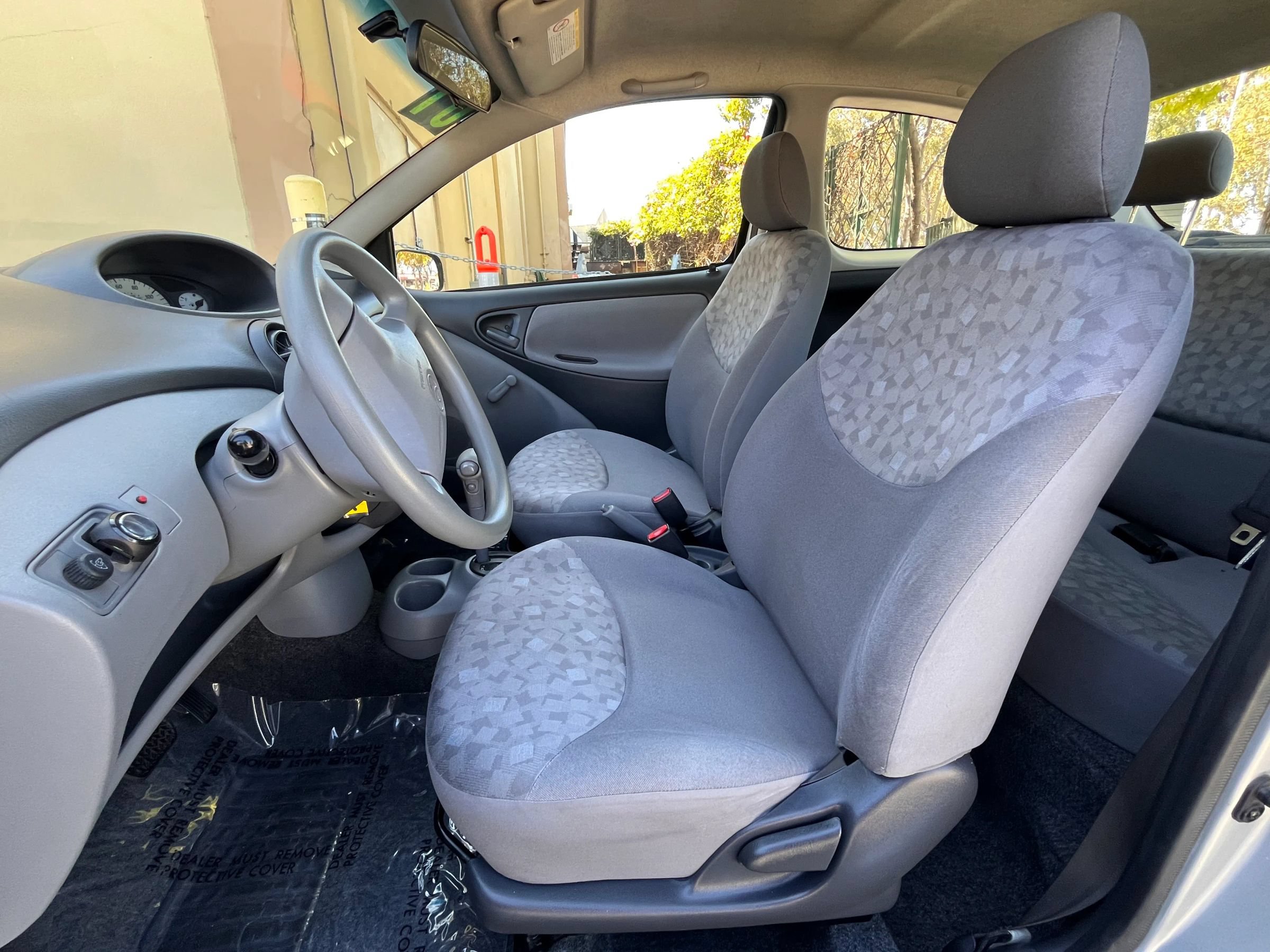 Used 2001 Toyota Echo Coupe FWD image 10
