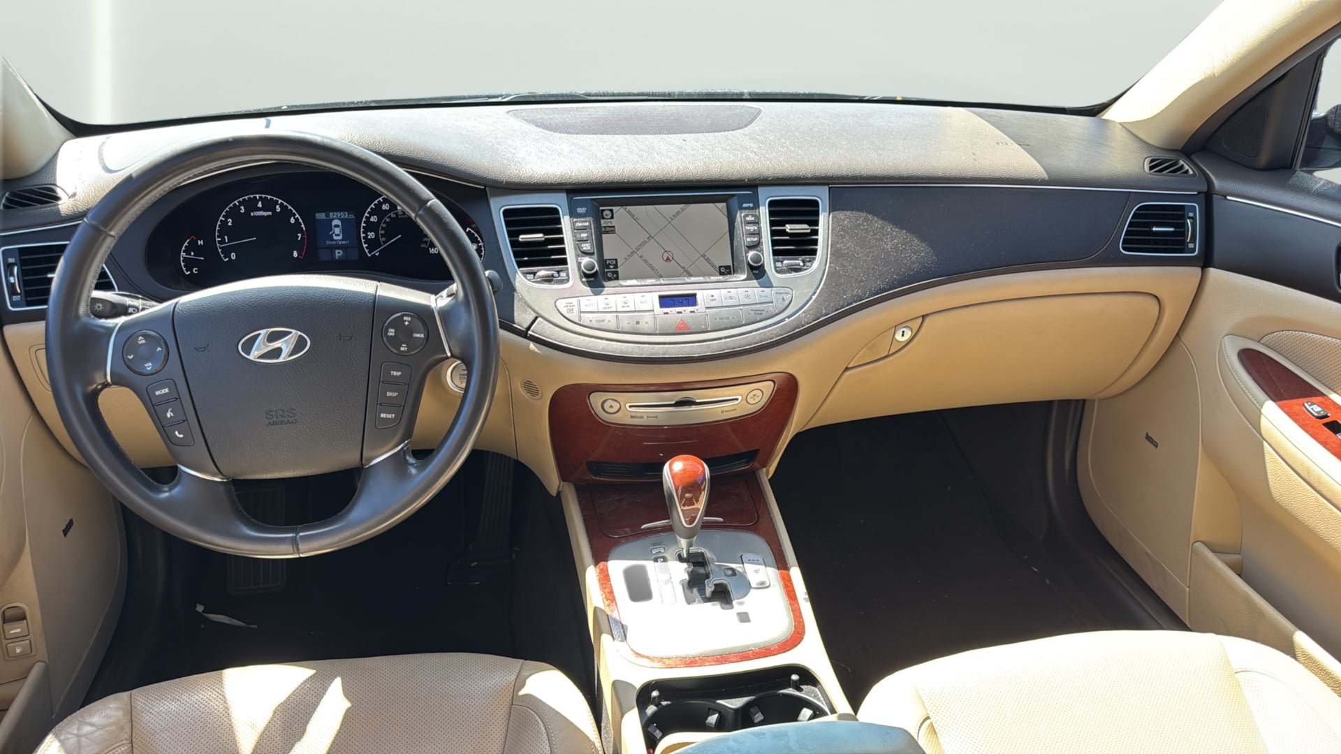 Used 2012 Hyundai Genesis 3.8 w/ Premium Pkg RWD image 31