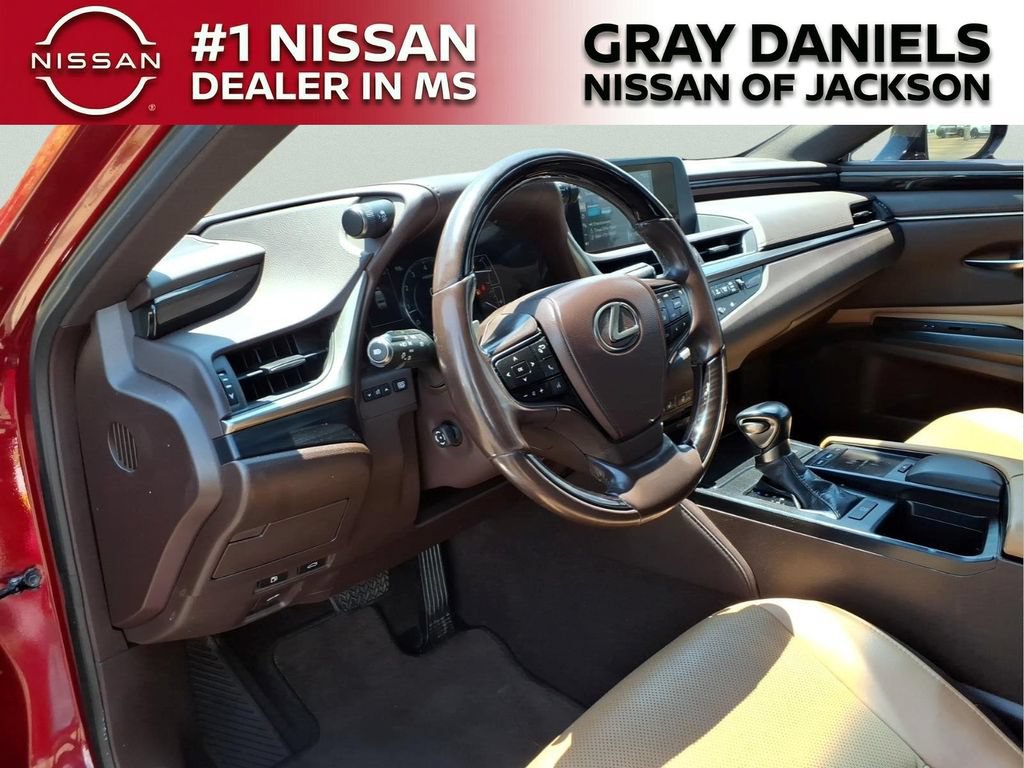 Used 2020 Lexus ES 350 w/ Premium Package FWD image 9
