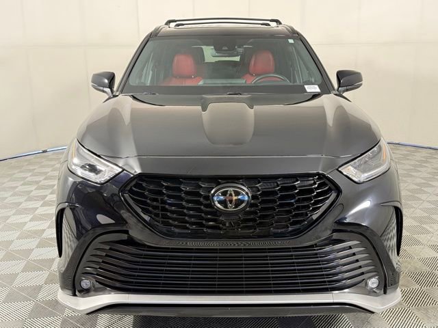 Used 2023 Toyota Highlander XSE image 10