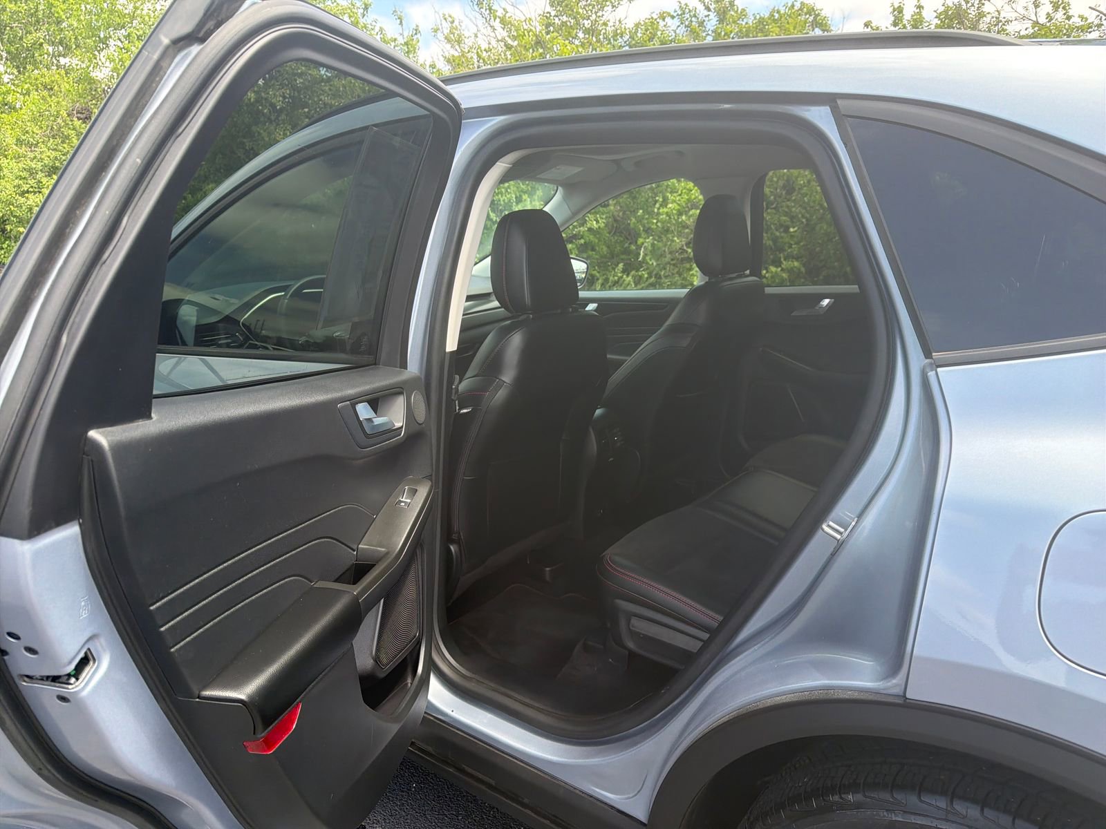 Used 2022 Ford Escape SEL w/ SEL Stealth AWD Package image 15