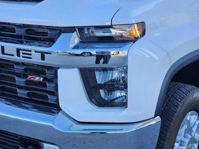 Used 2023 Chevrolet Silverado 2500 LT w/ Convenience Package image 7