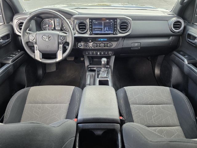 Used 2023 Toyota Tacoma TRD Off-Road w/ Technology Package AWD/4WD image 8