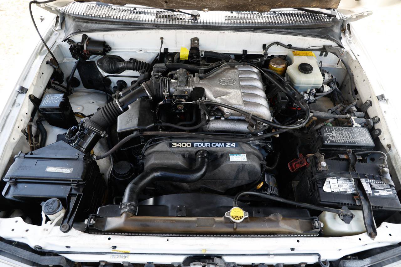 Used 2002 Toyota 4Runner SR5 image 38