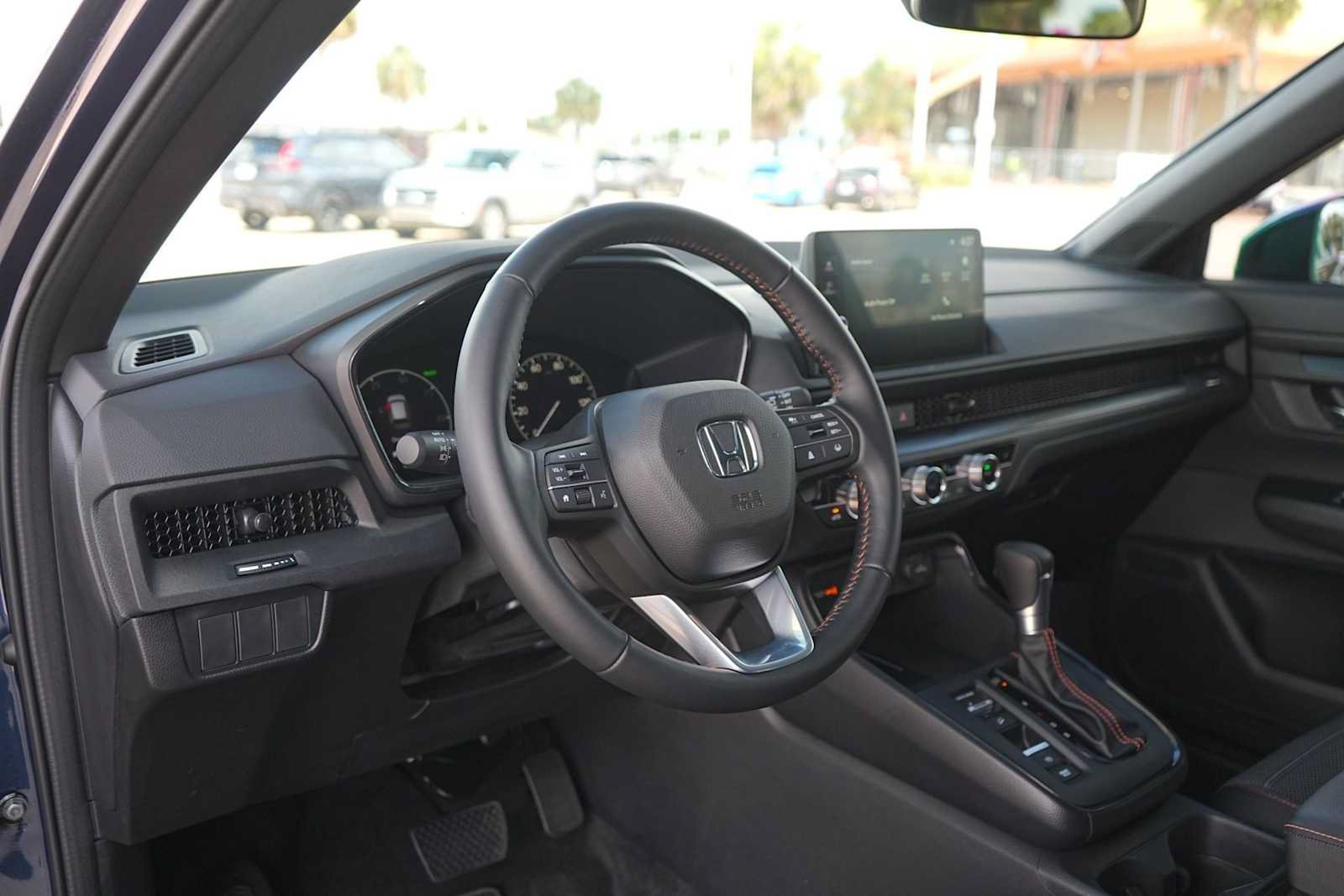 Used 2026 Honda CR-V Sport image 2