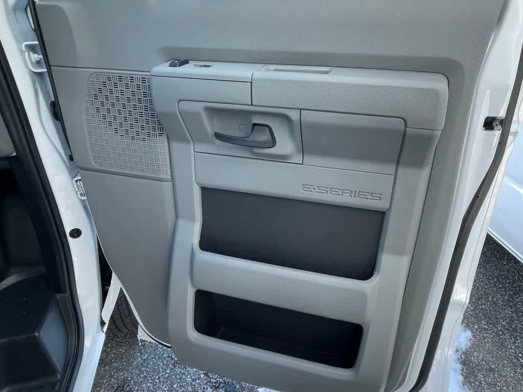 New 2024 Ford E-450 and Econoline 450 Super Duty w/ Power Windows & Locks Group RWD image 25
