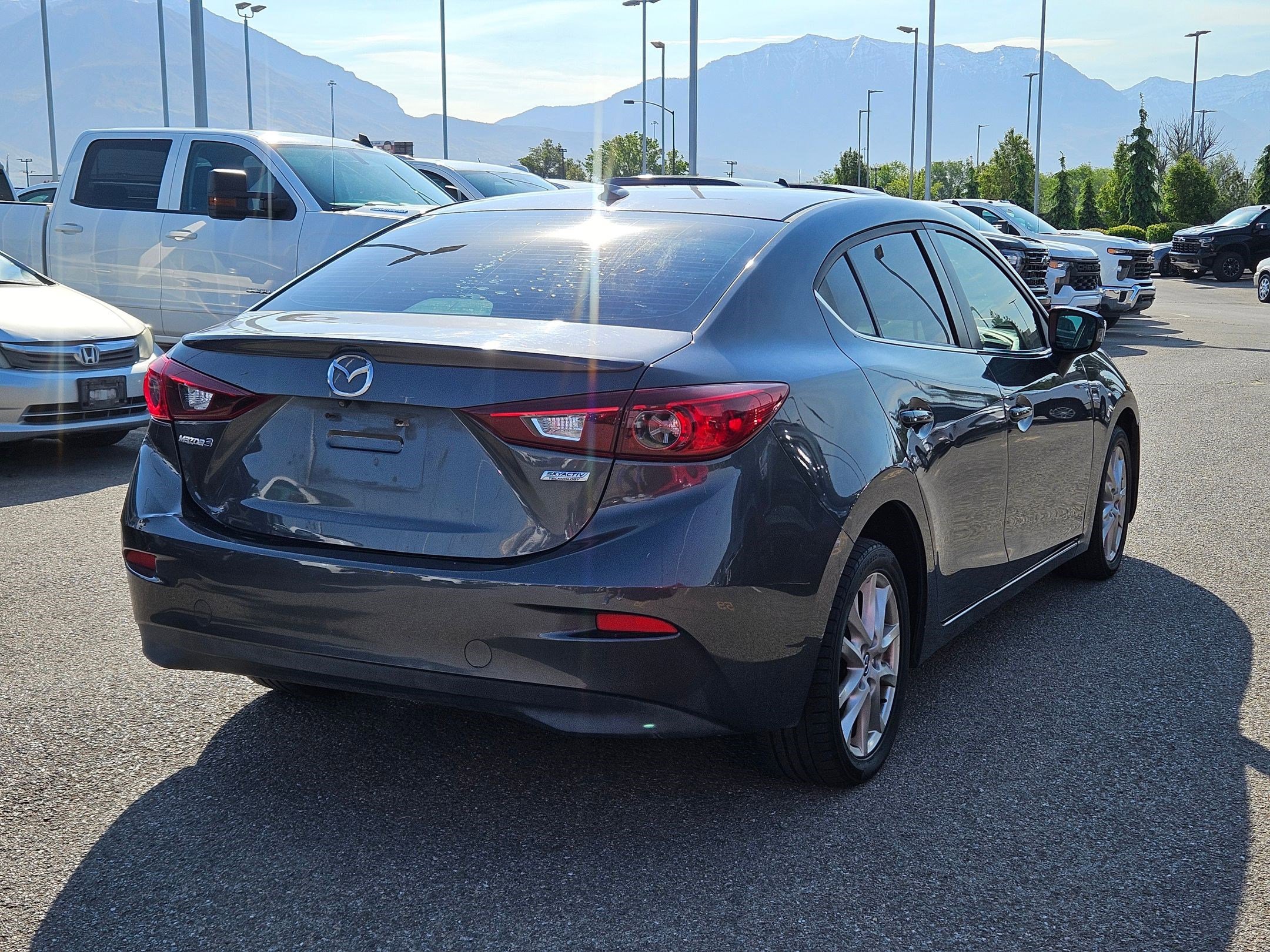 Used 2014 MAZDA MAZDA3 i Grand Touring FWD image 3