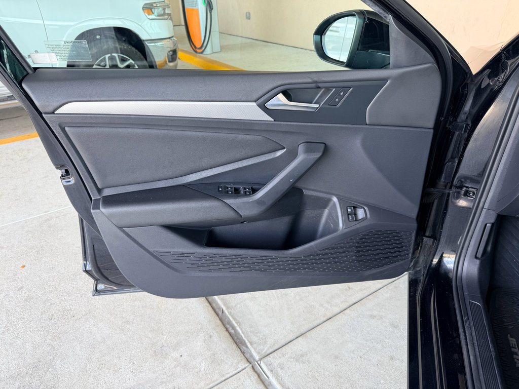 Used 2021 Volkswagen Jetta S FWD image 9