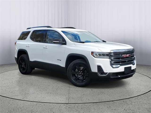 Used 2022 GMC Acadia AT4 w/ Technology Package