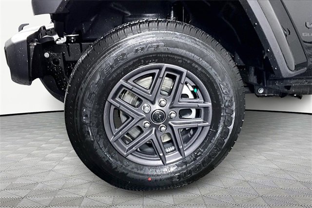 New 2026 Jeep Gladiator Sport image 13