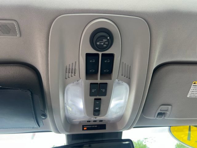 Used 2017 GMC Terrain SLT w/ Driver Alert Package I AWD/4WD image 25