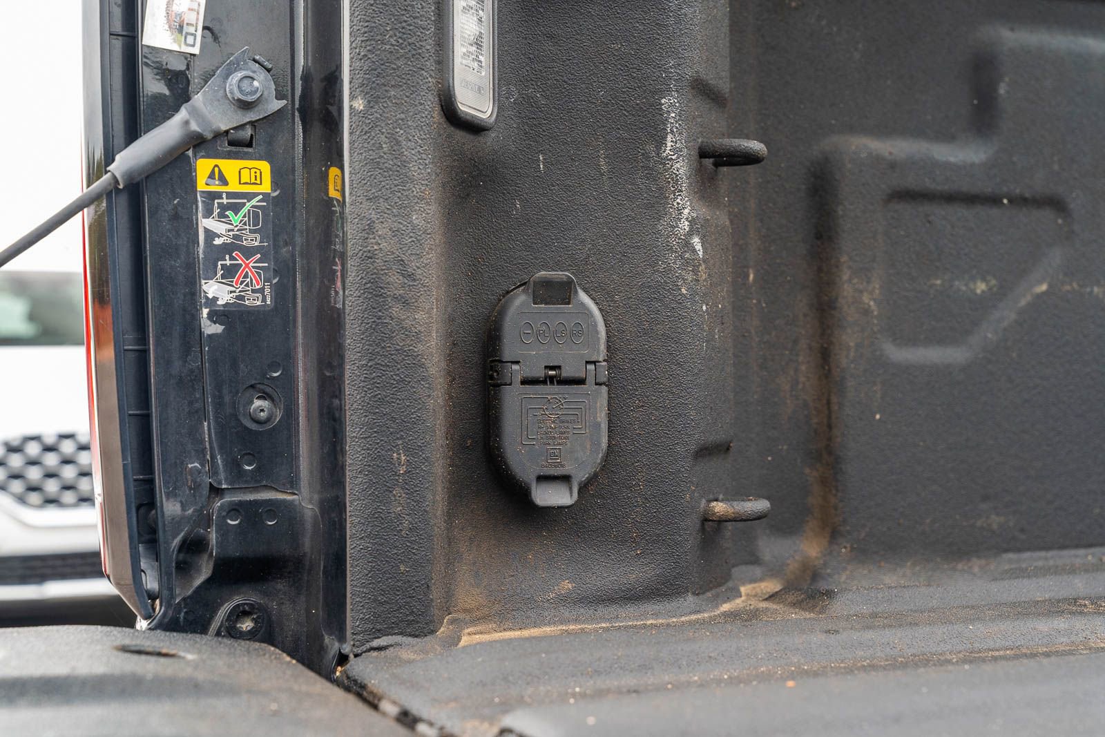 Used 2021 GMC Sierra 3500 Denali w/ Denali Ultimate Package image 22