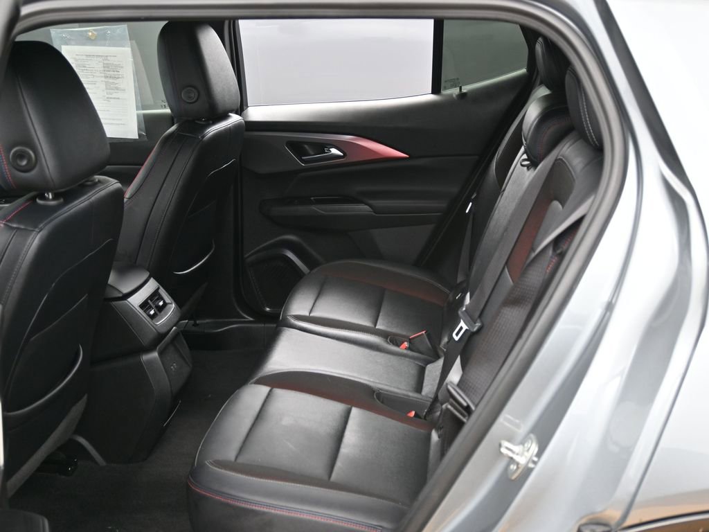 Used 2024 Chevrolet Equinox EV RS FWD image 33