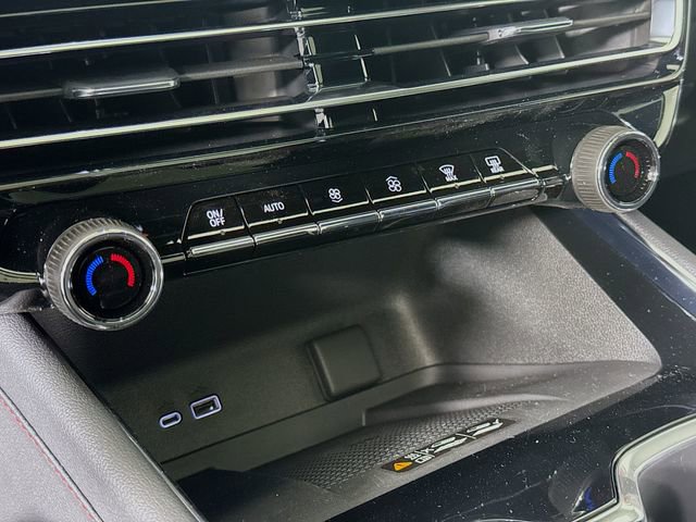 New 2026 Chevrolet Traverse RS image 18