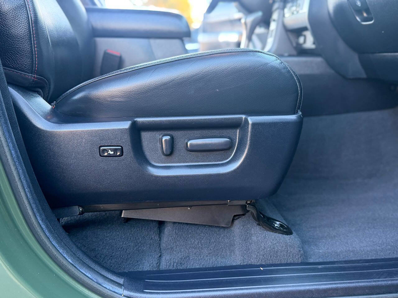 Used 2020 Toyota Sequoia TRD Pro AWD/4WD image 47