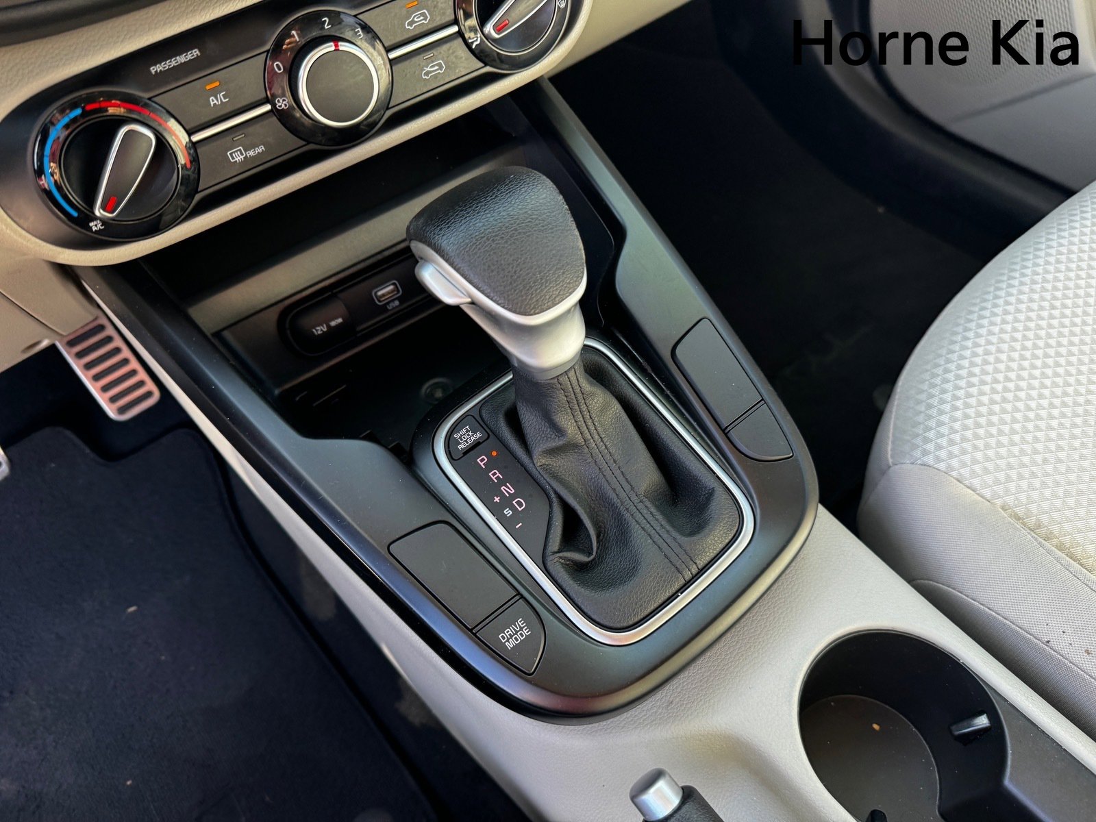 Certified 2022 Kia Soul LX image 23