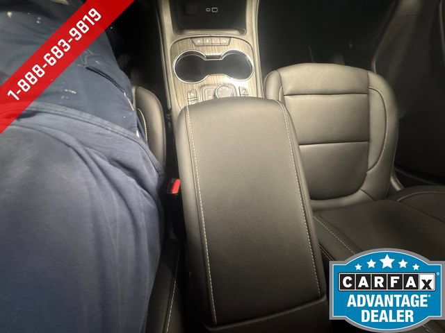 Certified 2023 GMC Acadia SLT w/ Preferred Package AWD/4WD image 15