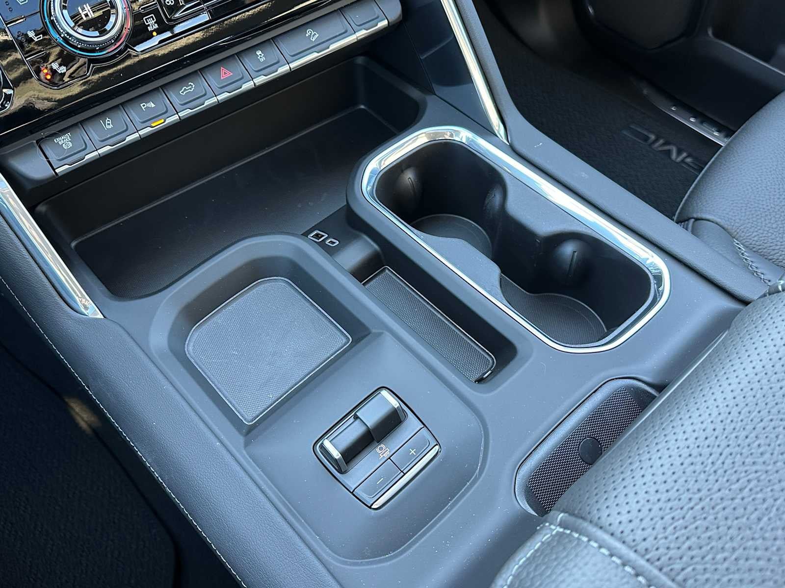 New 2026 GMC Sierra 2500 Denali w/ Denali Reserve Package image 31